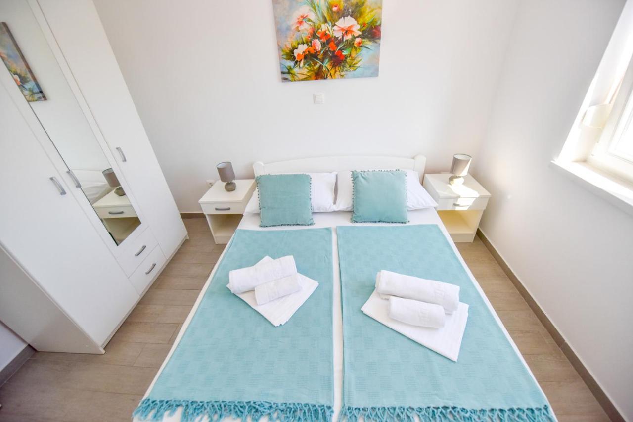 Apartments Yoko نوفاليا المظهر الخارجي الصورة
