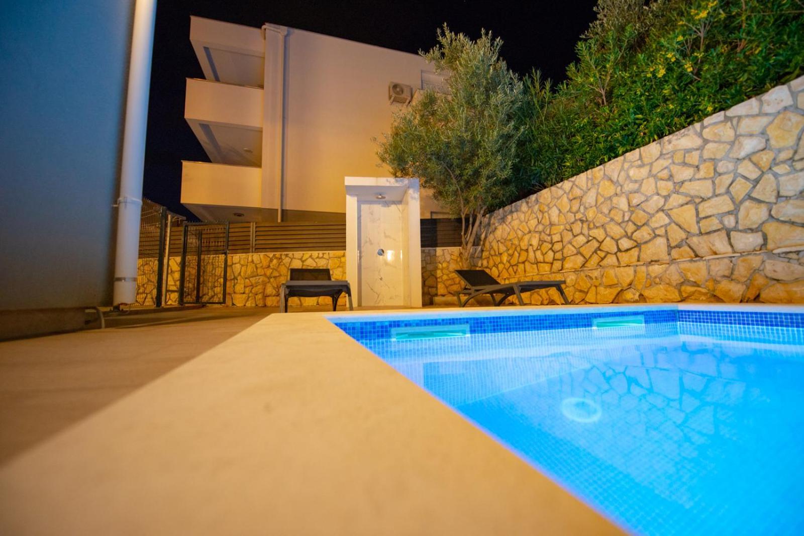 Apartments Yoko نوفاليا المظهر الخارجي الصورة